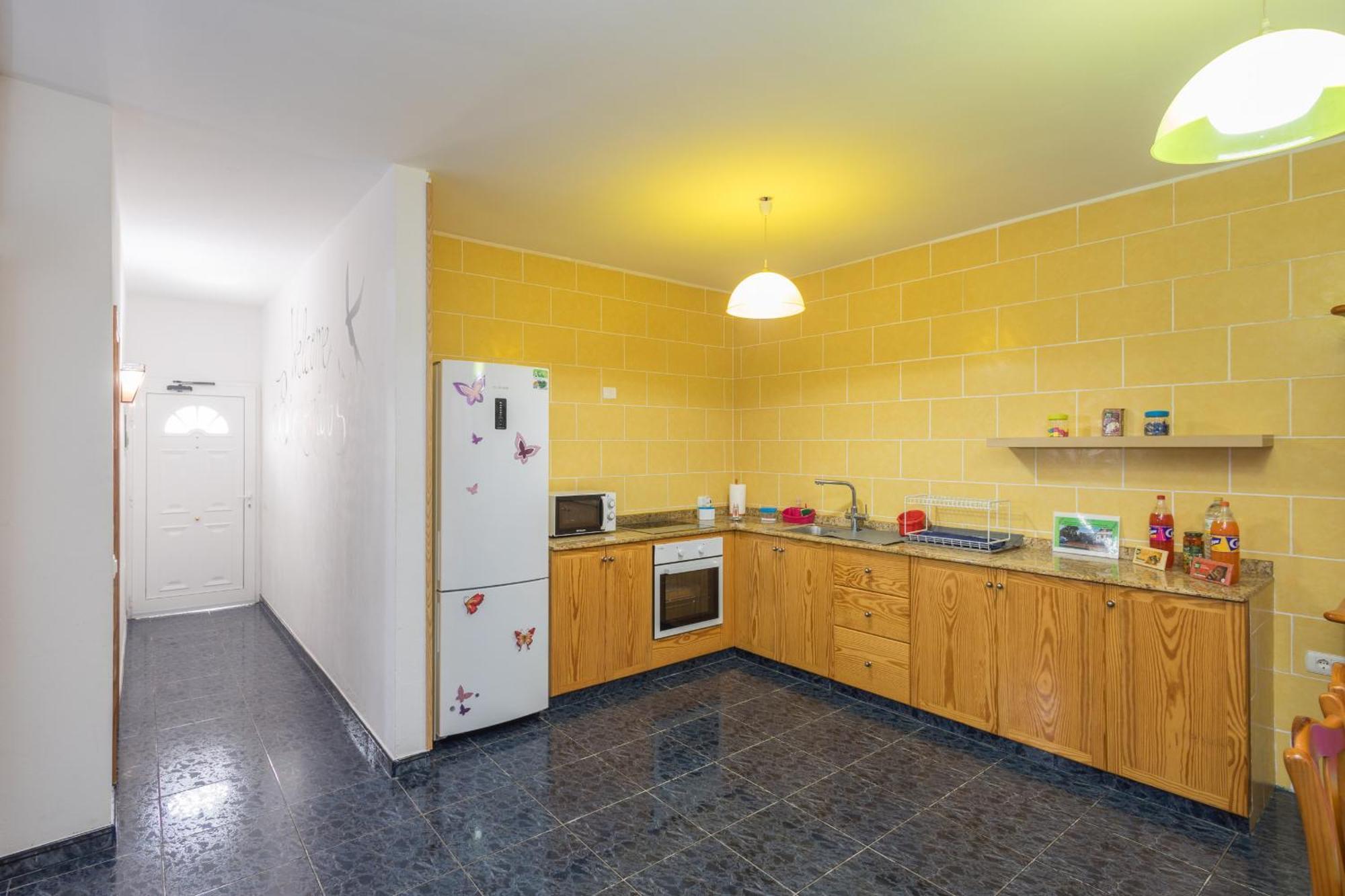 Lightbooking Gadi House Tasarte Terraza Y Barbacoa Exterior photo
